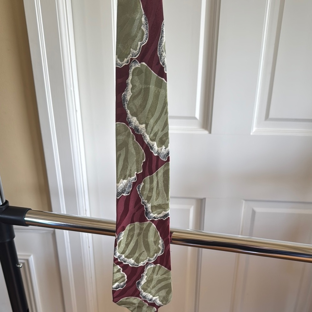 Nordstrom Burgundy and Olive Patterned Tie